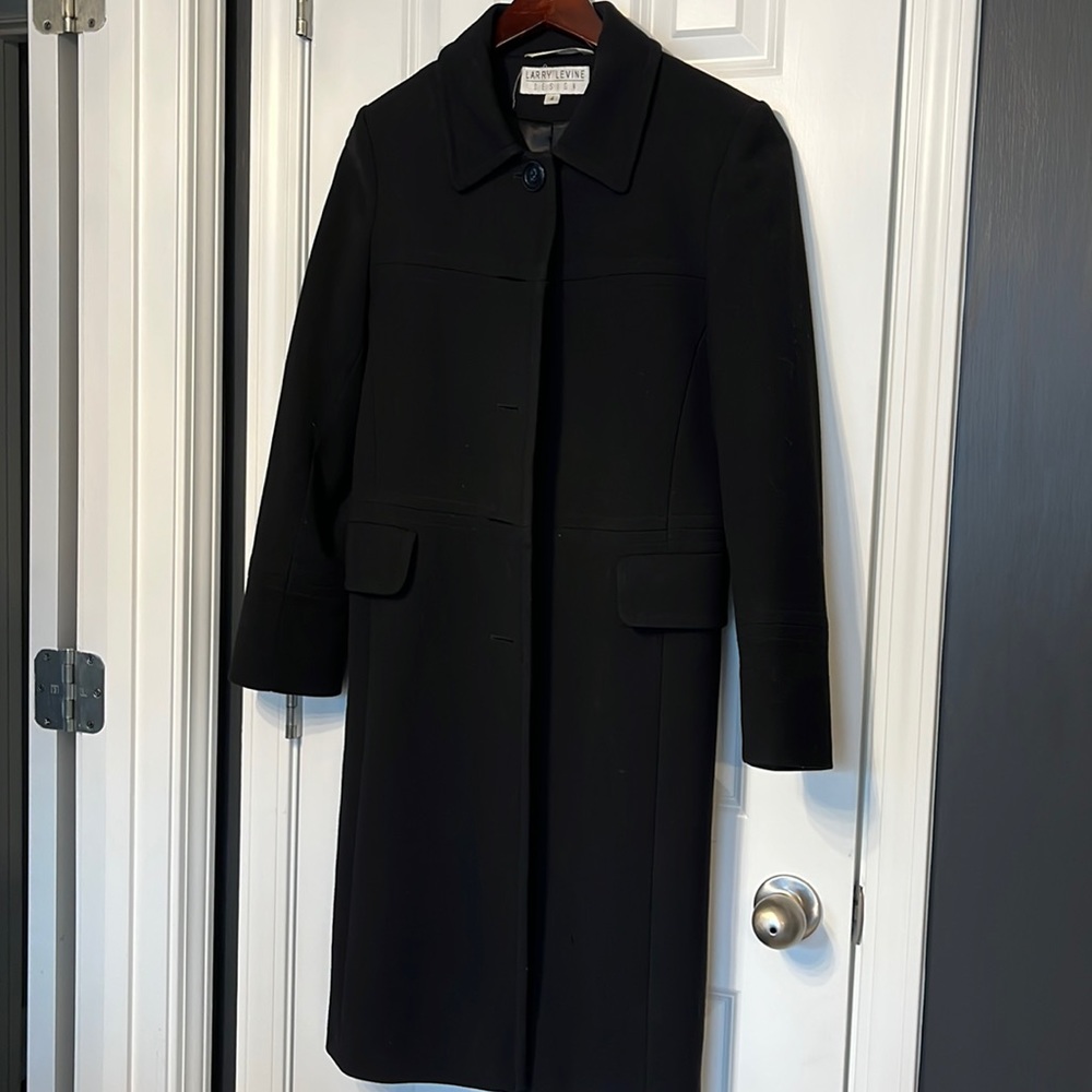 Larry Levine Design dress coat. Size 4
